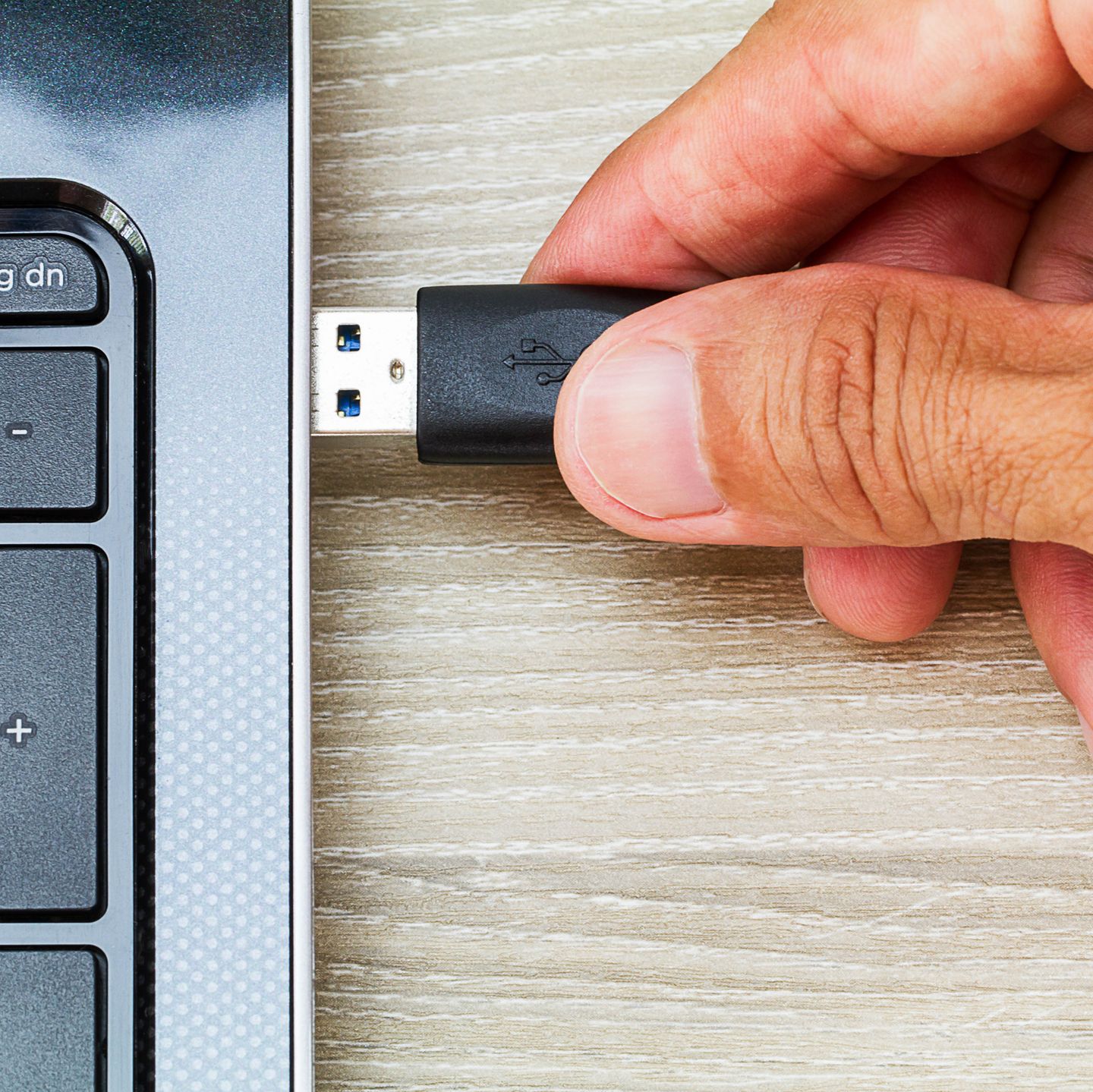 scan a flash drive for viruses on a mac